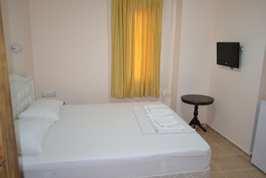Deniz Apart Hotel Palamutbuku Bilik gambar